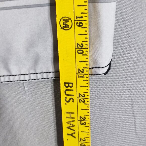 Billabong board shorts men's size 32 grey colour with stripes pattern swim wear - Picture 8 of 10